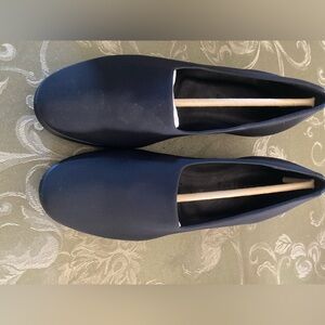 Ecco stretch comfort shoes